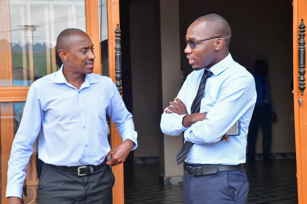 CEO in discussion